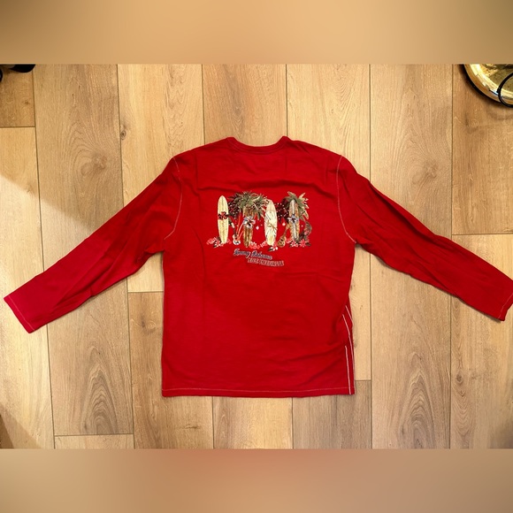 Tommy Bahama Christmas Long Sleeve - Picture 2 of 4